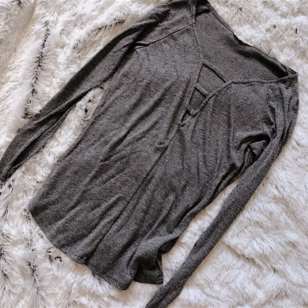 One the land Grey Longsleeve